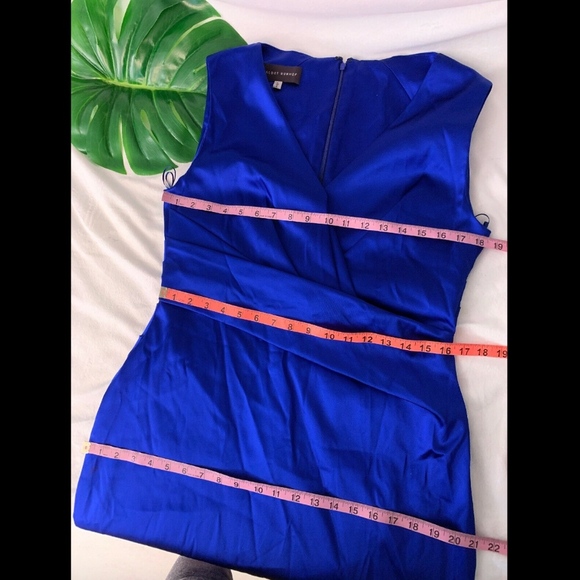 NEW $1675 Talbot Runhof Stretch Duchess Satin Gown - Picture 8 of 8